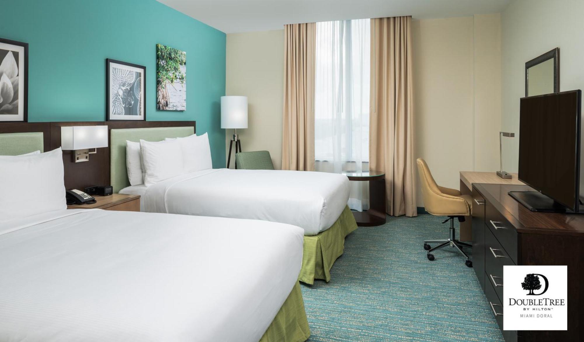 Отель Doubletree By Hilton Miami Doral Sweetwater Экстерьер фото